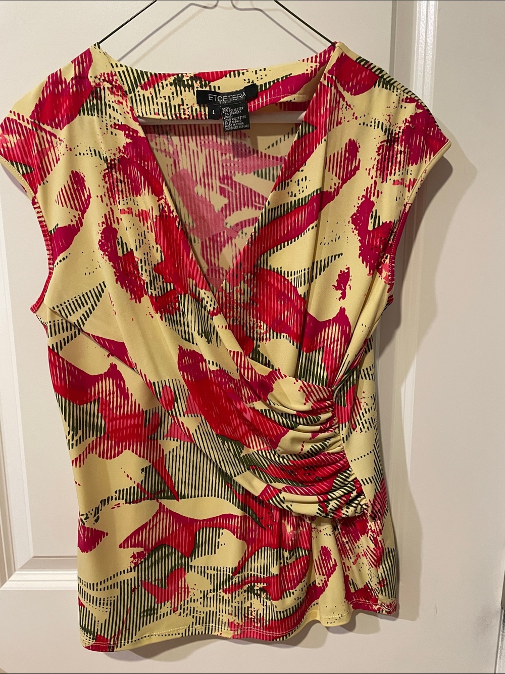 Etcetera Yellow Top with Red Gray Abstract Print and Side Ruching, Large